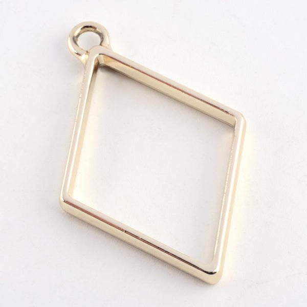 Rhombus Open Back Bezel Pendant - Microfleur