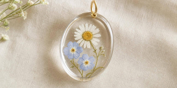 How to Make Pressed Flower Resin Jewelry