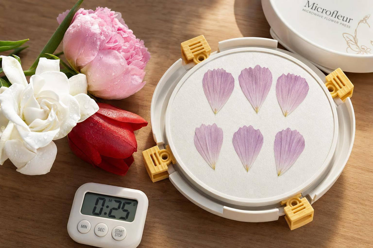 What Flowers to Avoid Pressing in Microwave