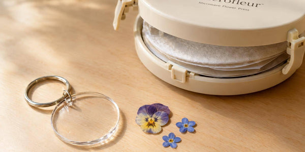 Microwave Press for Keychain Flowers