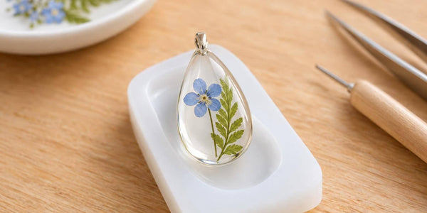 Pressed Flower Resin Bubbles: Guide for Beginners