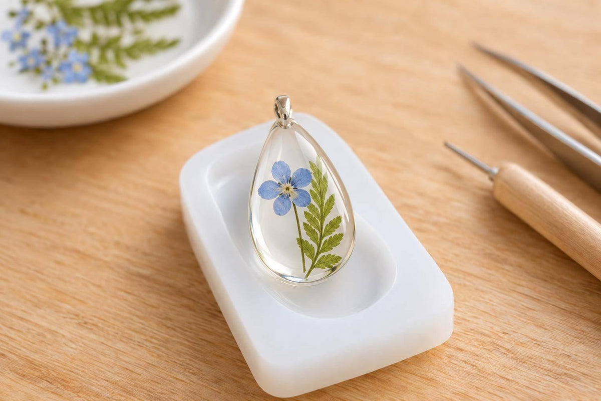Pressed Flower Resin Bubbles: Guide for Beginners
