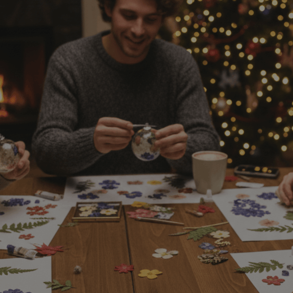 Craft Workshop - Pressed Flower Ornament - Microfleur